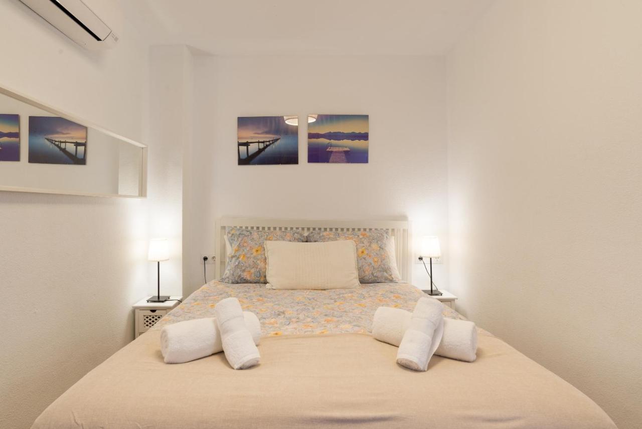 Virginia Beach & Private Terrace By Ele Apartments Malaga Ngoại thất bức ảnh
