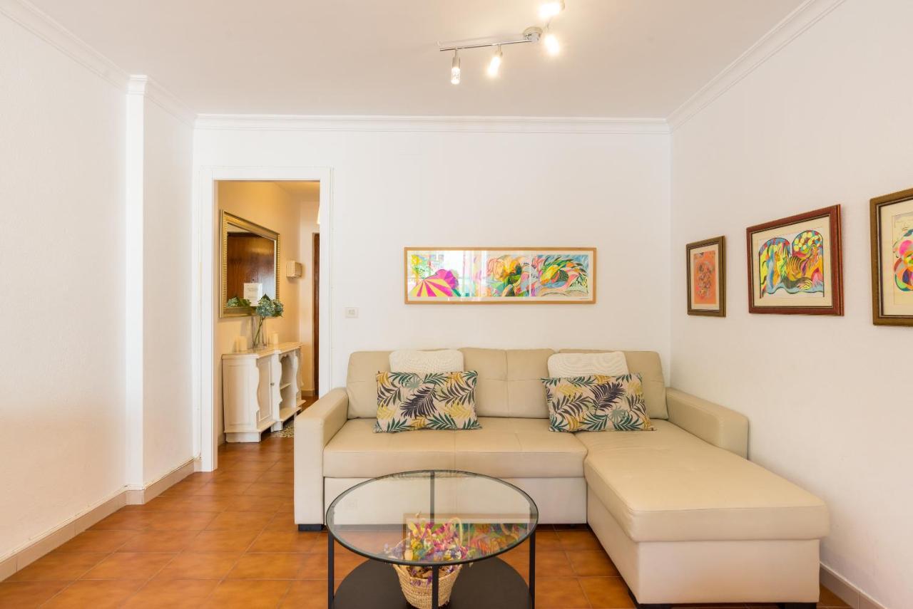 Virginia Beach & Private Terrace By Ele Apartments Malaga Ngoại thất bức ảnh
