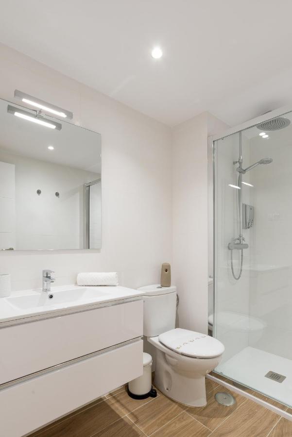 Virginia Beach & Private Terrace By Ele Apartments Malaga Ngoại thất bức ảnh
